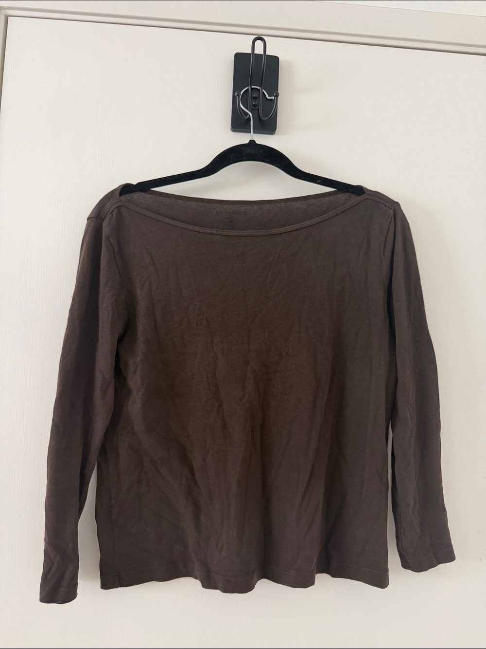 St. George/Brandy Melville Women's Brown Long Sleeve Boat Neck Tee